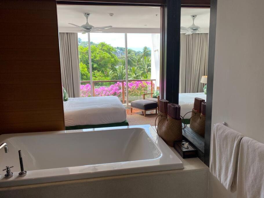 Beachfront 2 Bedroom Luxury Condo Chava Surin 外观 照片