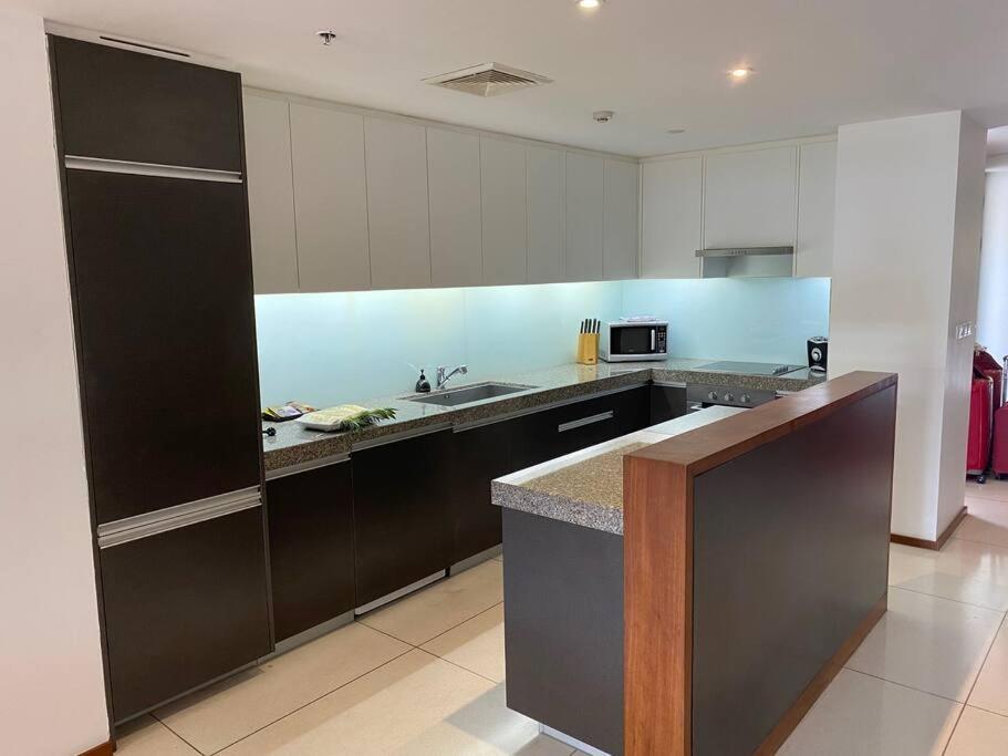 Beachfront 2 Bedroom Luxury Condo Chava Surin 外观 照片